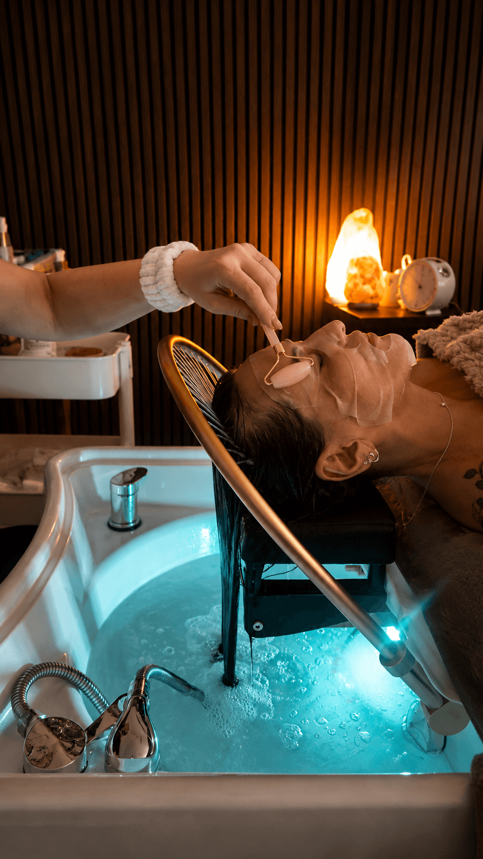 Cloud 9 head spa treatment